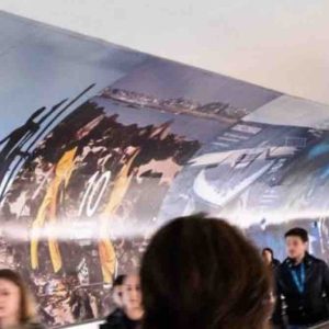 La RATP et «Paris Match» dévoilent la fresque «La Mer XXL»