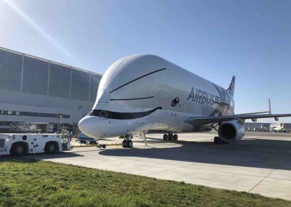 National Geographic annonce une nouvelle production locale, «Megastructures: BelugaXL»