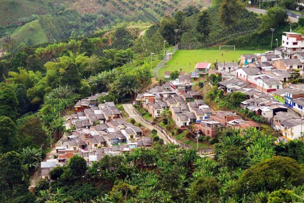 L’INRED s’associe à SES Networks pour permettre de connecter la Colombie au travers de 1.000 hotspots Wi-Fi gratuits