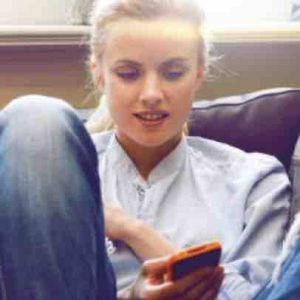 83,5% des 15-34 ans visitent chaque jour des applications mobiles