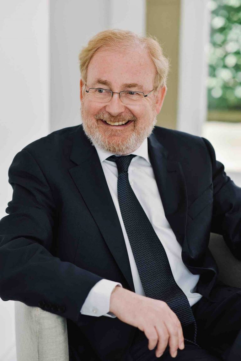 SES annonce le départ de son Directeur financier, Andrew Browne, en octobre