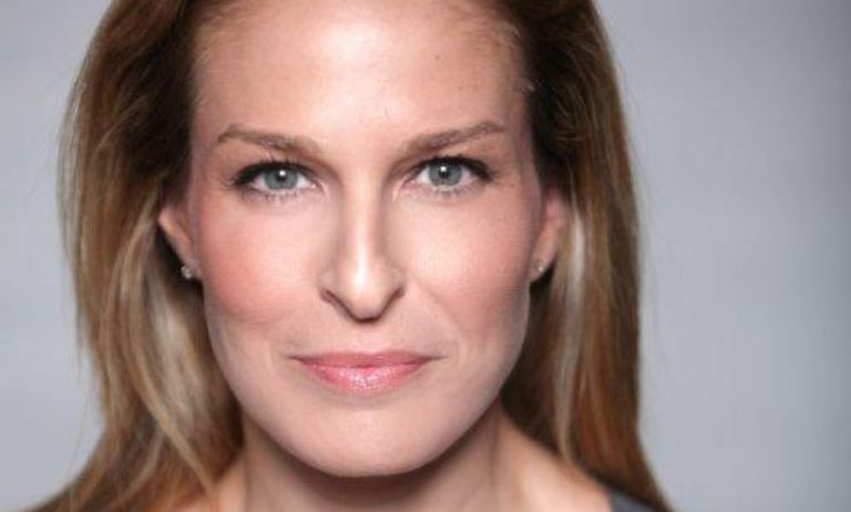 Danna STERN, Directrice générale de Yes Studios