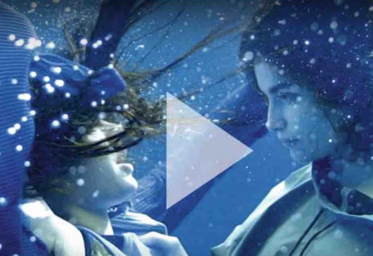 ARTE : «Une île», une série fantastique et romanesque avec Laetitia Casta, Noée Abita et Sergi Lopez, les jeudis 9 et 16 janvier 2020 à 20h55