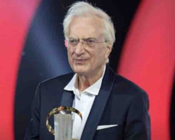 Le festival du film de Marrakech a rendu dimanche soir un hommage vibrant au cinéaste français Bertran Tavernier