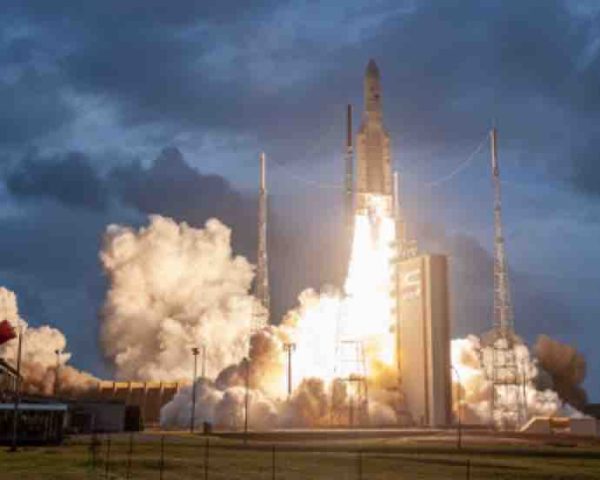 Succès du lancement d’EUTELSAT KONNECT