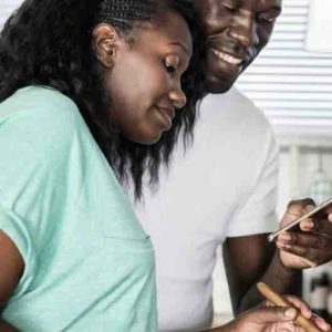L’audience de la TV, de la Radio et les usages Internet au Sénégal