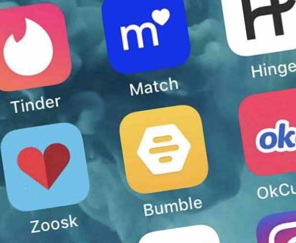Présidentielle américaine : les candidats font aussi campagne via les applis de rencontre
