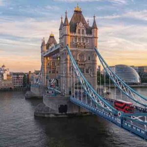 Coronavirus: Londres met en place une cellule pour lutter contre les fausses informations