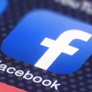 Facebook annonce que les «rooms» seront disponibles à partir de juin sur Workplace