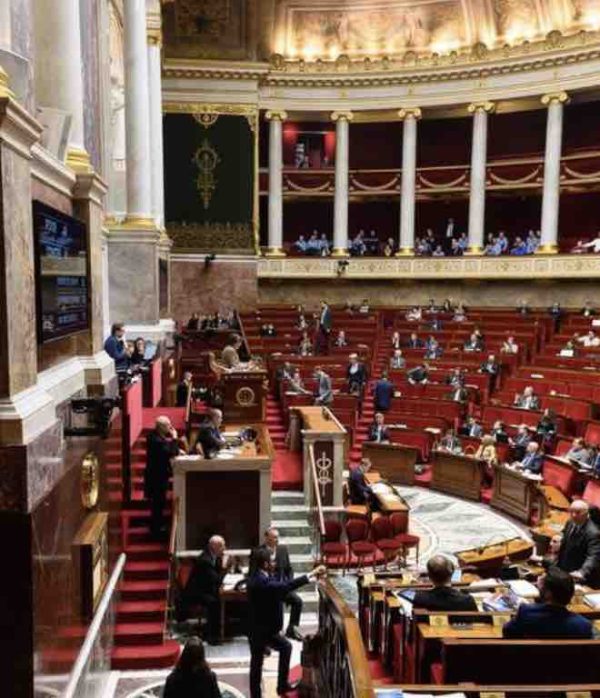Questions d’actualité au gouvernement: le Sénat pourrait passer en visioconférence