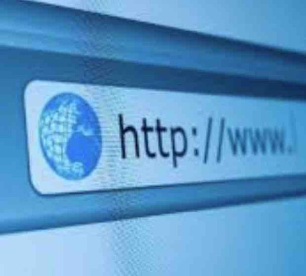 Un nouveau site pour aider les Français qui ont du mal à utiliser les outils numériques