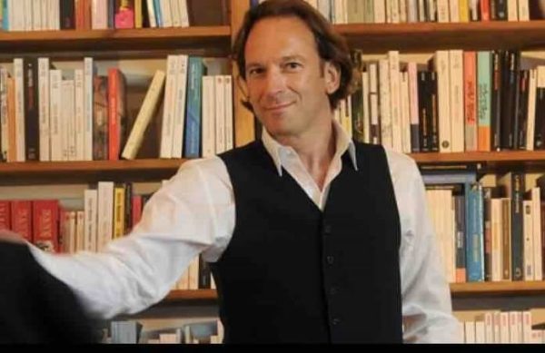 France Télévisions lance ce 15 avril le nouveau rendez-vous quotidien «La p’tite librairie»