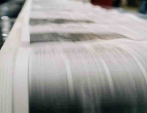 Les ventes de quotidiens nationaux en hausse sur un an