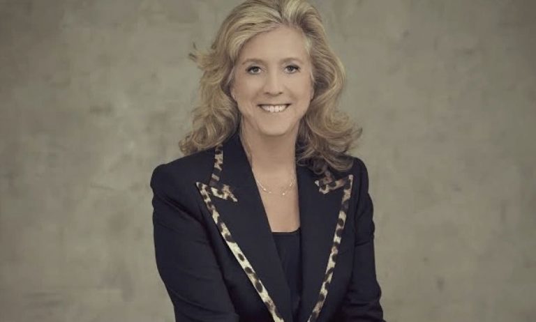 L. IWERKS (The Imagineering Story/Disney+) : «Révéler les coulisses des parcs Disney, c’est raconter une aventure humaine»