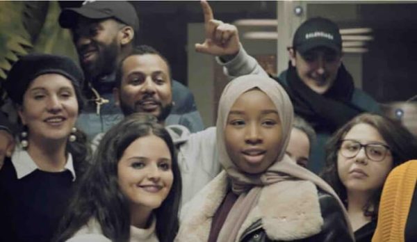 Public Sénat : le documentaire «A notre tour!» samedi 2 mai à 21h00