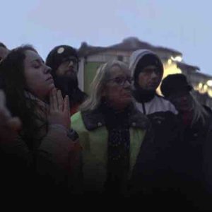 13 Productions : le documentaire «Nous ne sommes rien, soyons tout» en tournage