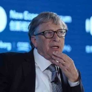 Covid-19: Bill Gates, cible favorite des complotistes sur Internet