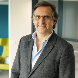 E. CHAIN (Elephant) : "Les chaînes de télévision ont démontré leur utilité de lien social"