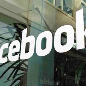 Facebook réagit à des accusations d’avoir encouragé les contenus clivants