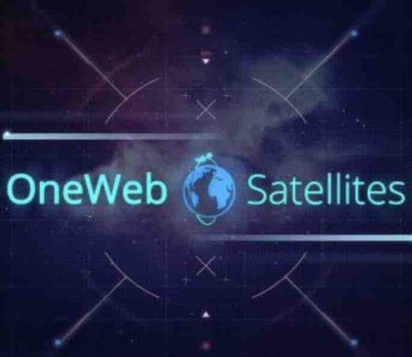 OneWeb, pourtant en faillite, demande l’autorisation de pouvoir lancer jusqu’à 48.000 satellites