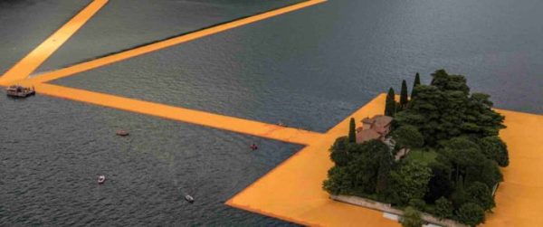 ARTE rend hommage à l’artiste Christo samedi 6 juin à 23h20 avec la rediffusion du documentaire «Christo, walking on water»