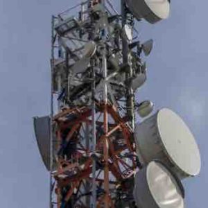 Des Boliviens détruisent des antennes télécoms par crainte du coronavirus
