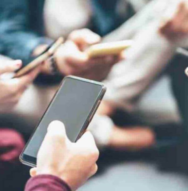 Etats-Unis : la caméra d’un smartphone, une arme contre les actes jugés racistes