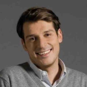 France 5 : Bruno Duvic rejoint l’équipe de «C dans l’air» comme remplaçant de Caroline Roux et d’Axel de Tarle durant leurs congés