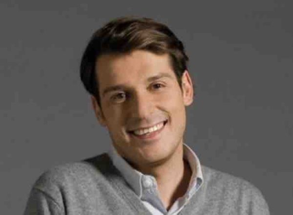 France 5 : Bruno Duvic rejoint l’équipe de «C dans l’air» comme remplaçant de Caroline Roux et d’Axel de Tarle durant leurs congés