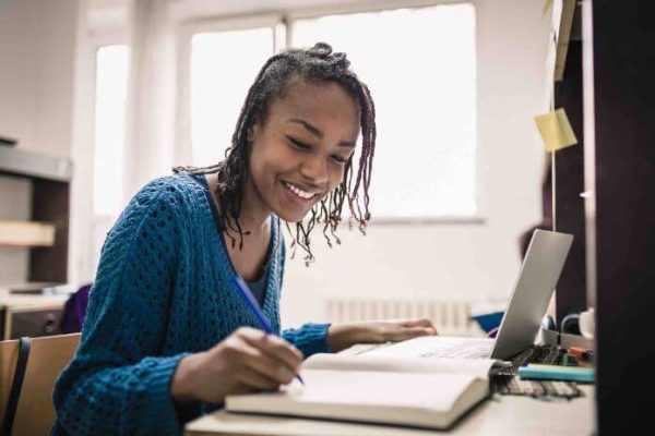 Le public de la chaîne de télévision éducative ghanéenne Joy Learning augmente avec la crise du COVID-19