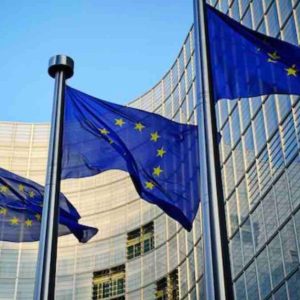 L’UE doit disposer de sa propre constellation de satellites pour l’internet haut débit, selon Thierry Breton