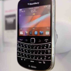 OnwardMobility : la marque BlackBerry de retour avec un smartphone 5G à clavier