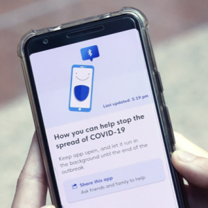 Covid-19 : Google et Apple intégrent directement dans leurs smartphones la solution de traçage des contacts