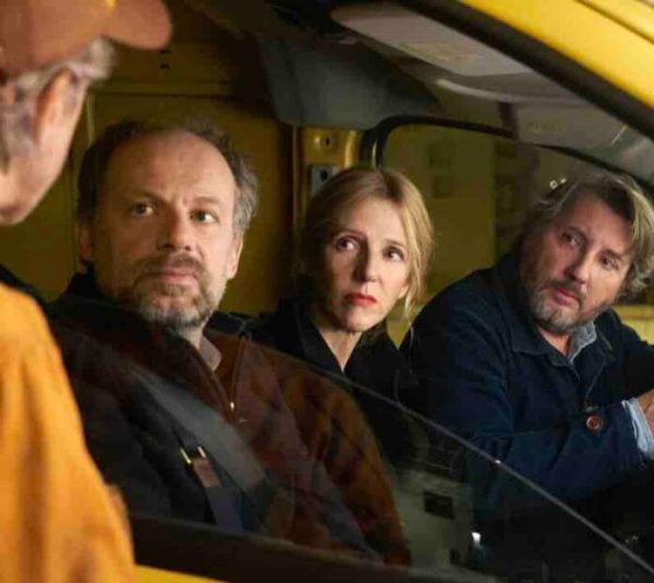 Deauville : «Les Deux Alfred» de Bruno Podalydès, un film hilarant sur un monde du travail en «H24»