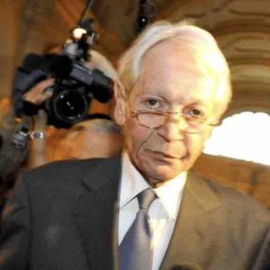 Décès du journaliste François Debré