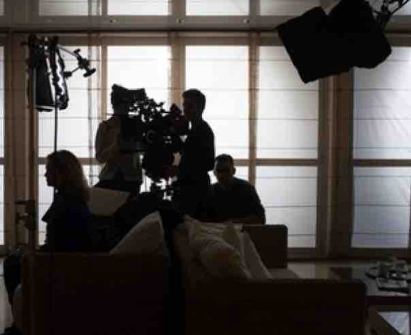 France 2 : la nouvelle série «Le code» en tournage