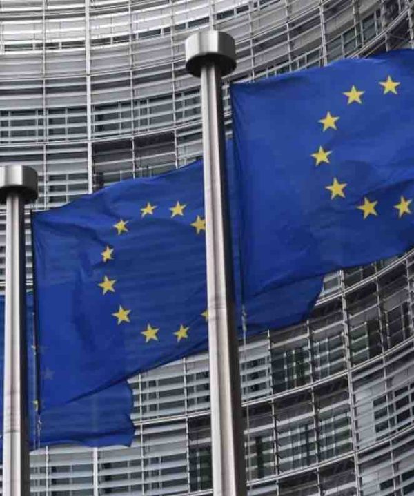 La Commission estime que les plateformes devaient être plus «responsables» et «transparentes» dans la lutte contre la désinformation