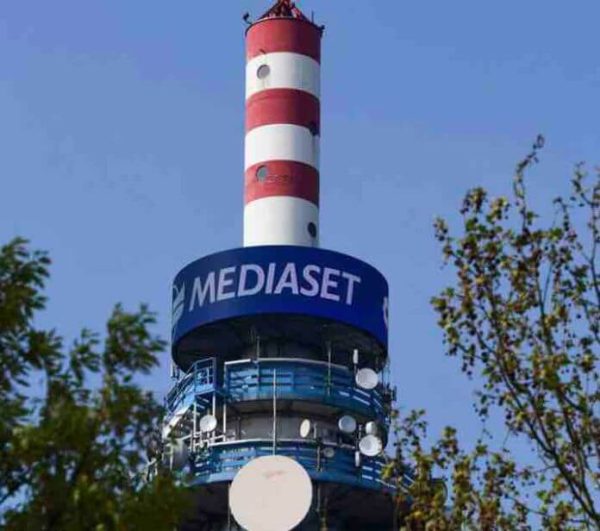 Le groupe italien de télévision Mediaset a accusé une perte nette de 18,9 millions d’euros au premier semestre