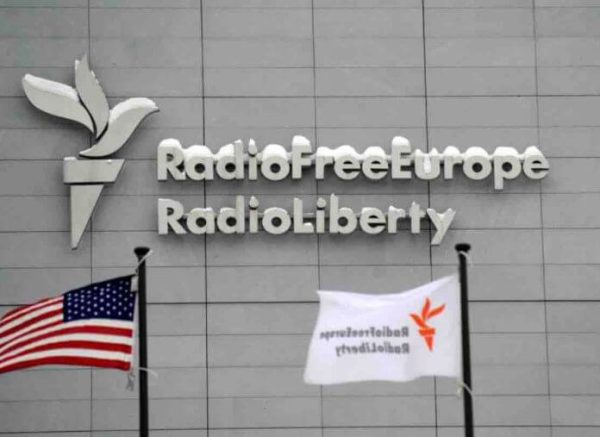 Le groupe médiatique Radio Free Europe/Radio Liberty (RFE/RL) de retour en Hongrie