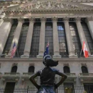Public Sénat : «Krach : sommes-nous prêts pour la prochaine crise ?» samedi 3 octobre à 21h00