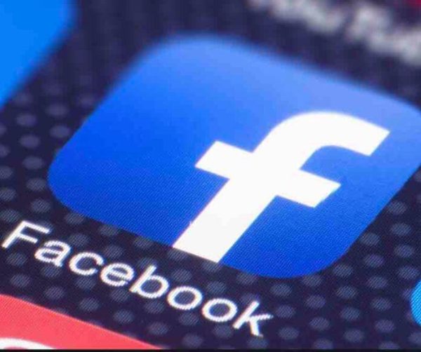 Une coalition d’associations appelle Facebook à ne pas être «complice» de violences en Inde