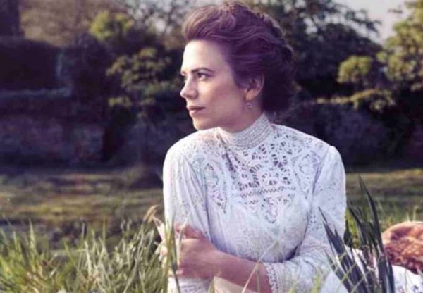 Chérie 25 : la mini-série britannique «Howards end» les 5 et 12 décembre à 21h05