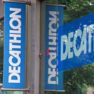 Le retrait des publicités de l’enseigne de sport Decathlon de la chaîne de télévision CNews enflamme les réseaux sociaux