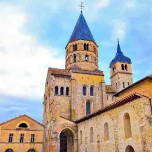 RMC Découverte : le documentaire inédit «Abbaye de Cluny, la seconde Rome» venderdi 27 noevmbre à 21h05