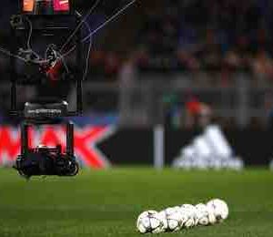 Droits TV de la L1: le Tribunal de commerce de Paris rendra le 11 mars sa décision dans le litige opposant la LFP àCanal+ et beIN Sports