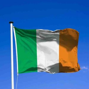 En Irlande, la diffusion quotidienne de l’Angélus à la télévision sonne de plus en plus faux