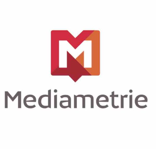 La barre des 100 millions de podcasts écoutés à nouveau franchie