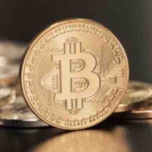 Le bitcoin dépasse 45.000 dollars pour la première fois, propulsé par l’annonce d’un investissement massif de Tesla