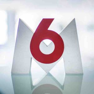 Le groupe de télévisions et de radios M6 nomme un comité stratégique pour examiner «les questions de consolidation nationale»