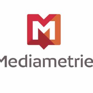 Avec près de 94 millions de podcasts écoutés en février 2021, la consommation se maintient à un haut niveau